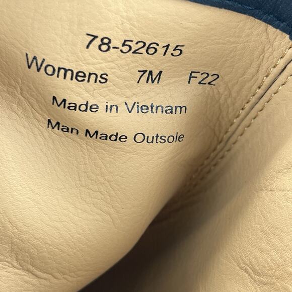 Johnston & Murphy Black Leather Knee-High Boots – Sleek Toe, V-Cut, Size 7M - Picture 13 of 13